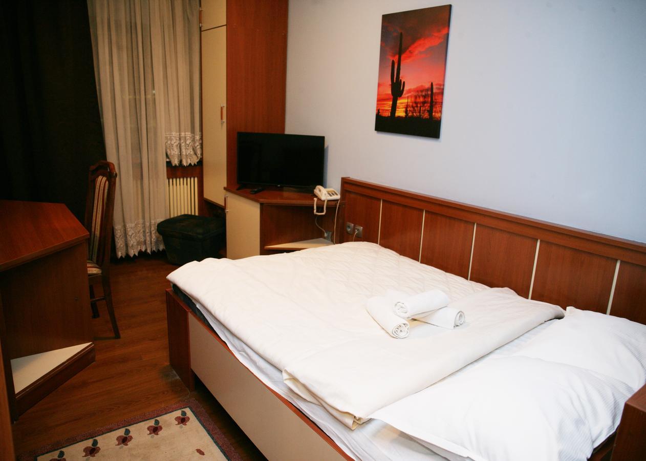 Motel Nana Banja Luka Zewnętrze zdjęcie