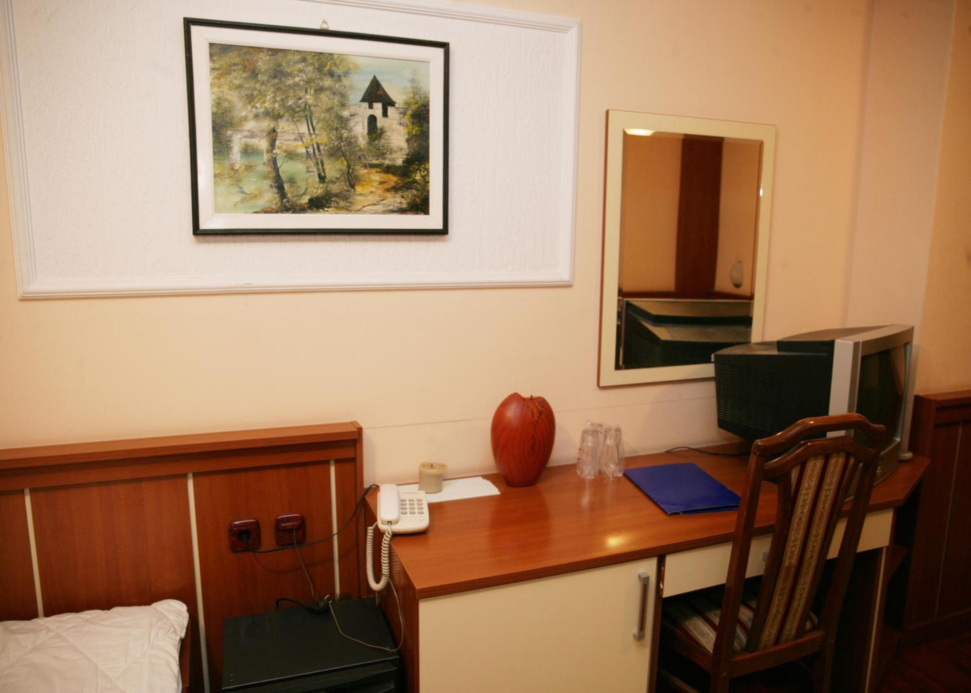 Motel Nana Banja Luka Zewnętrze zdjęcie