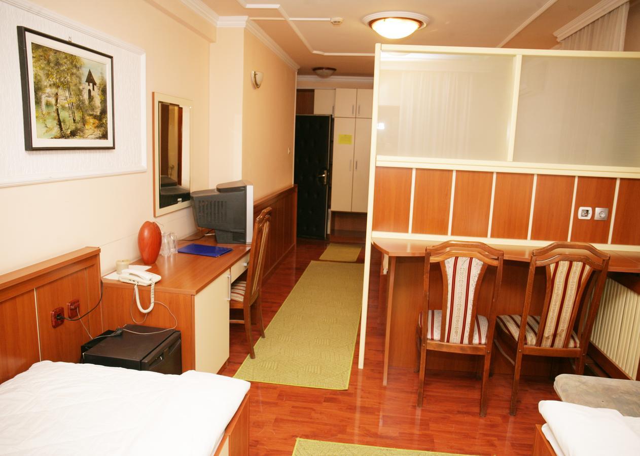 Motel Nana Banja Luka Zewnętrze zdjęcie